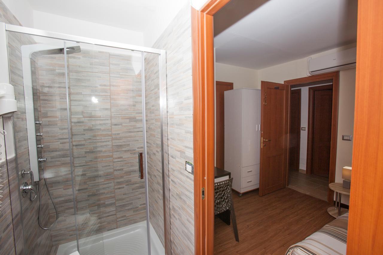 B&B Night&Day Ρέτζιο ντι Καλάμπρια Εξωτερικό φωτογραφία
